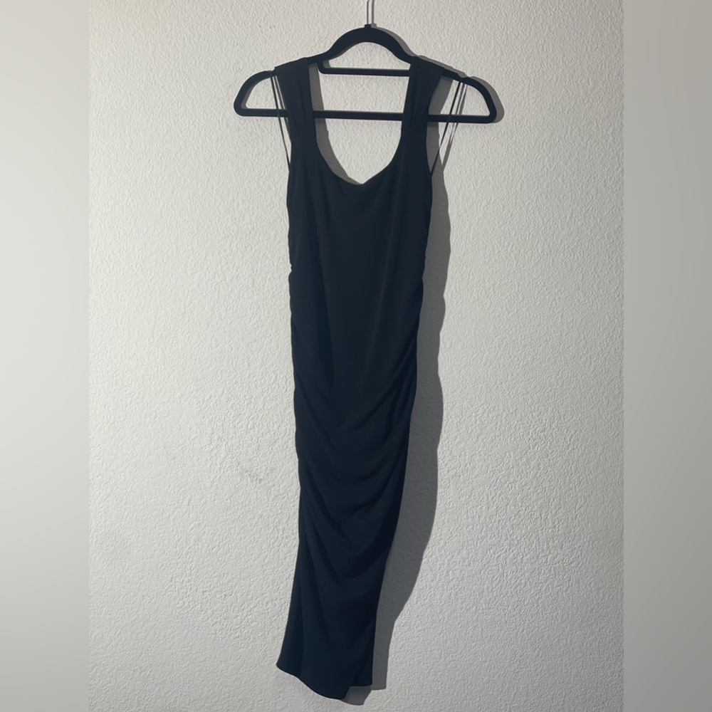 Guess Square Neck Ruched Dress
Style # W4FK0CK3290